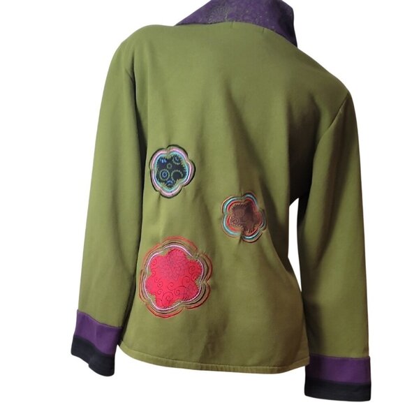 Camden GEKKO Green Pullover Purple & Blue Accents Floral Appliqué Funnel Neck - Picture 11 of 14